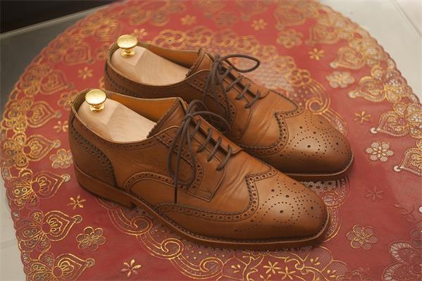亨达皮鞋-中国十大皮鞋品牌排行榜